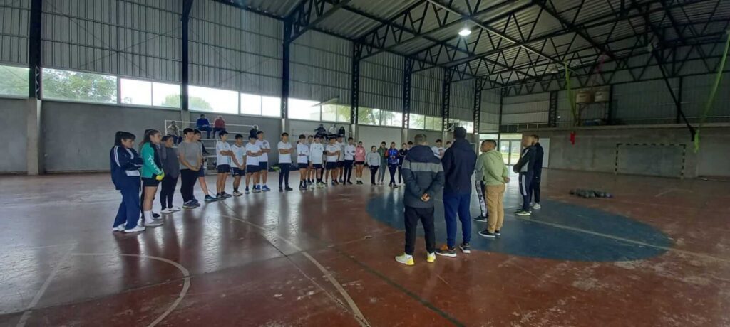 San Agustín fue anfitrión de la asociación santafesina de handball