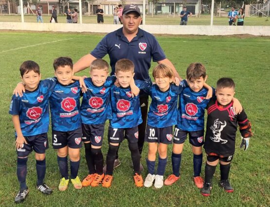 ¡Primer encuentro de Los Diablitos en la ciudad de Esperanza! 😍👏⚽️