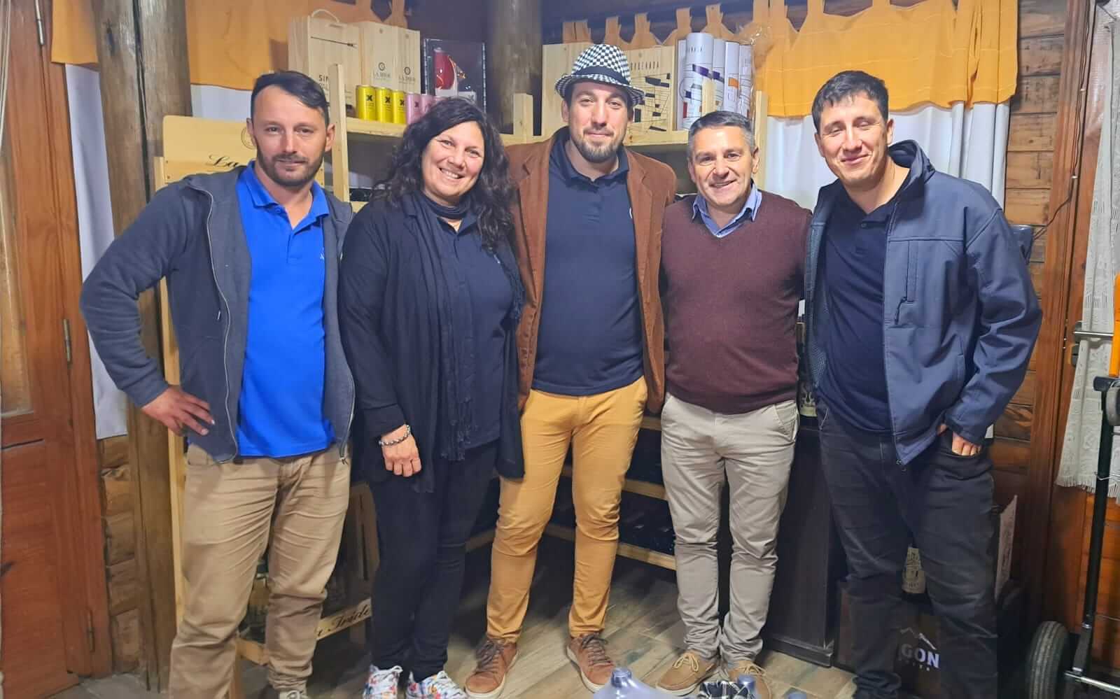 Apoyando los emprendimientos locales: "jad distribuidor" abrió sus puertas en san agustín