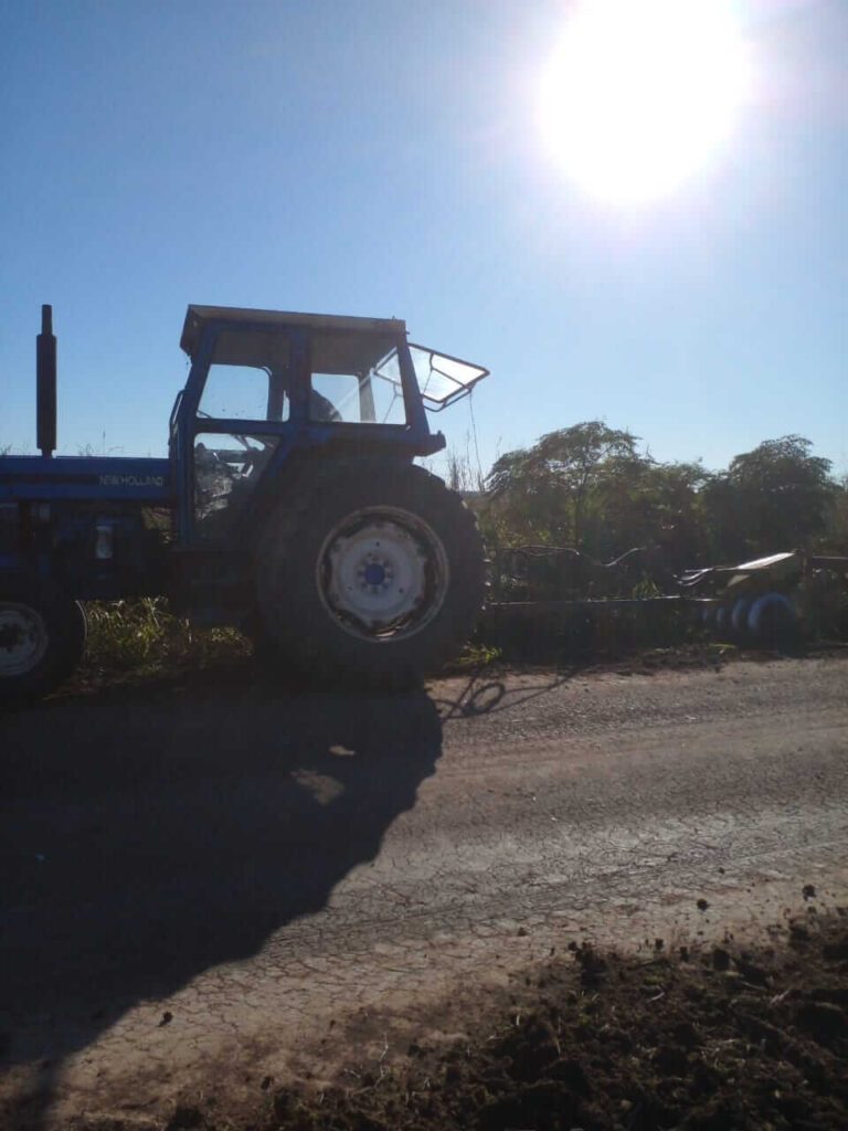 🚜Continuamos con los permanentes trabajos de mantenimiento de los caminos rurales 💪