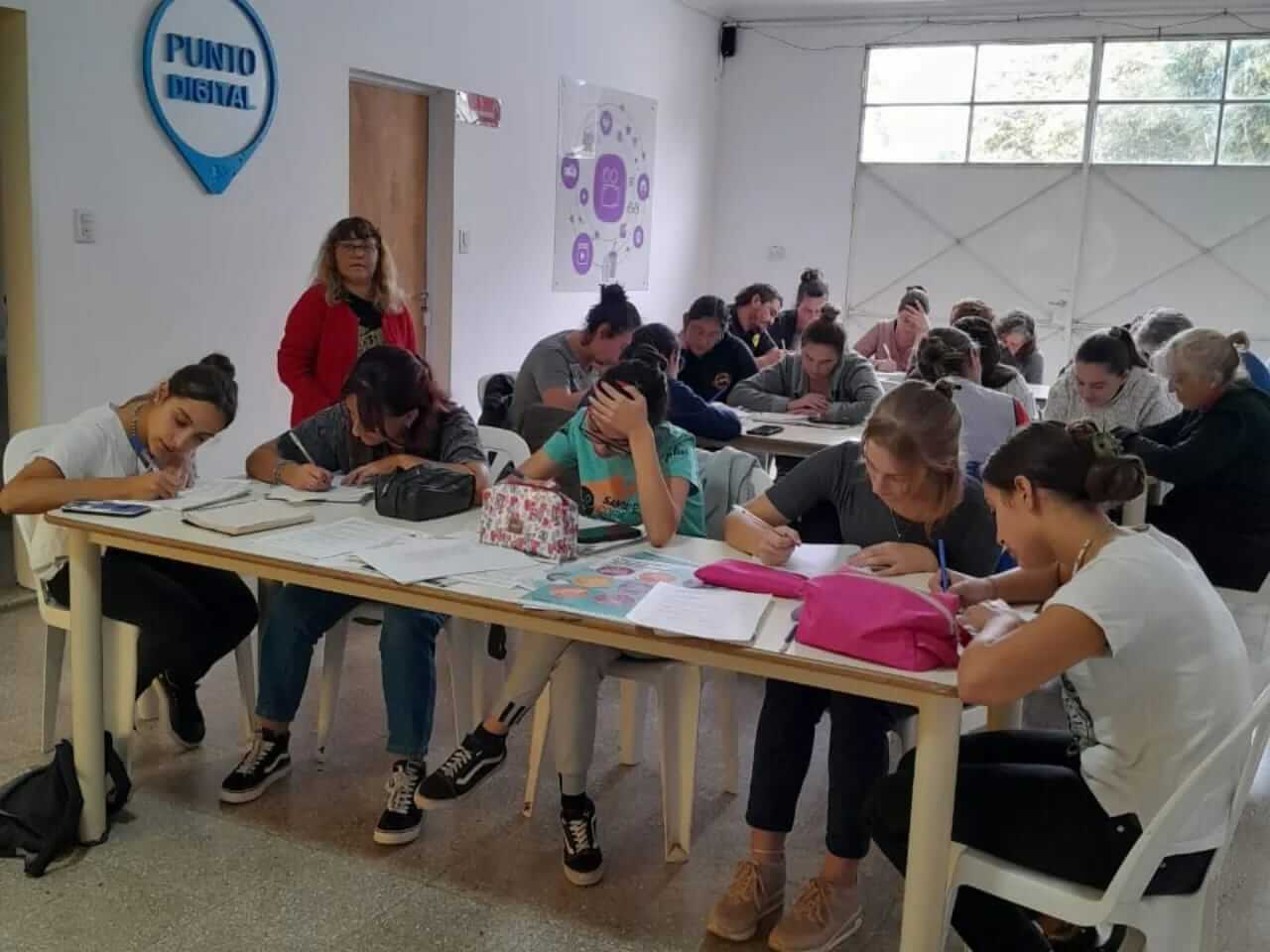 Exitoso curso de manipulación de alimentos en San Agustín