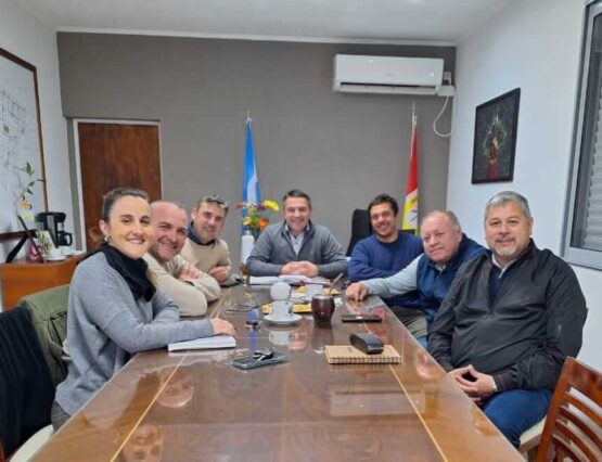 Tercer encuentro de presidentes comunales en San Agustín