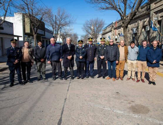 El Presidente Comunal Cristian Osta acompañó a la Unidad Regional XI en su 168° Aniversario