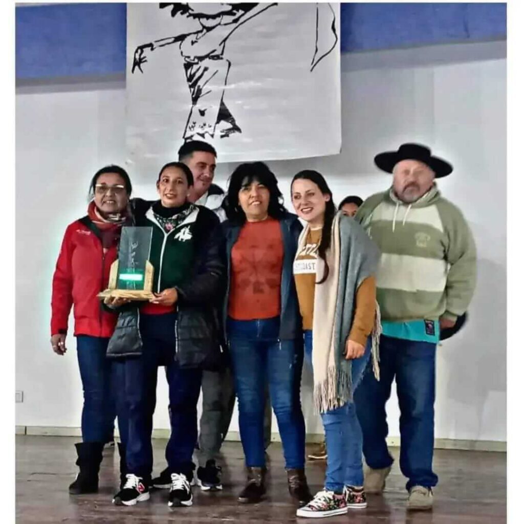 La Comuna felicita los logros de la Escuela Comunal de Danzas Folklóricas